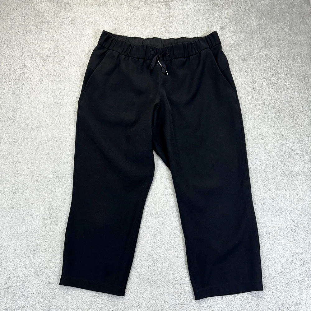 Lululemon On The Fly Crop pants - Picture 3 of 8